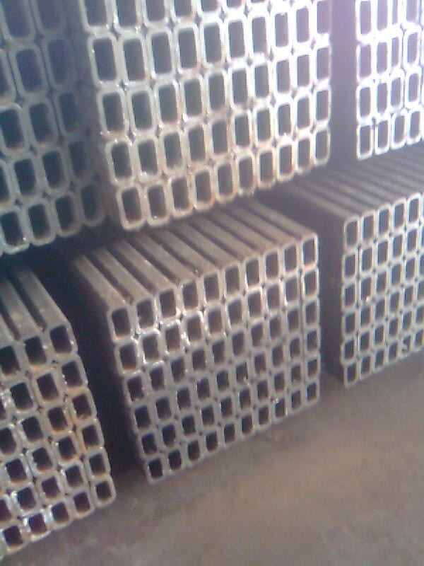 Q345B無縫方矩管