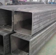 q345b無縫方管.jpg q345b無縫方管.jpg